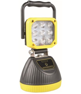 Projecteur LED magnétique 1800 lumens